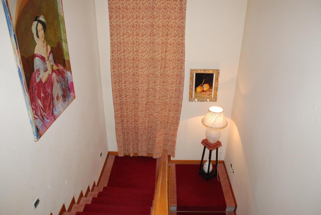 Hotel Vecia Brenta Mira Bagian luar foto