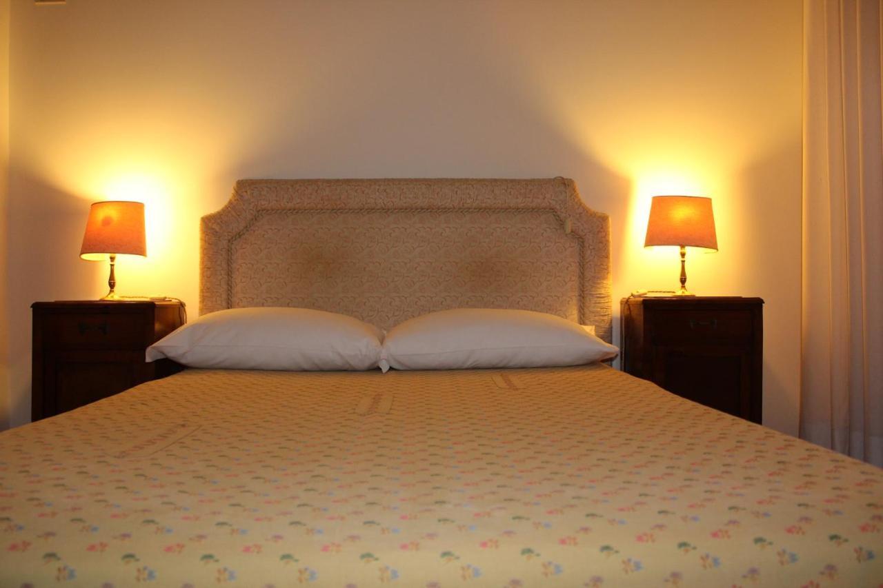 Hotel Vecia Brenta Mira Bagian luar foto